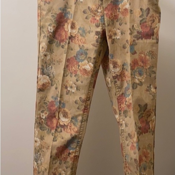 Fun vintage floral jeans by Spanner - Picture 3 of 6